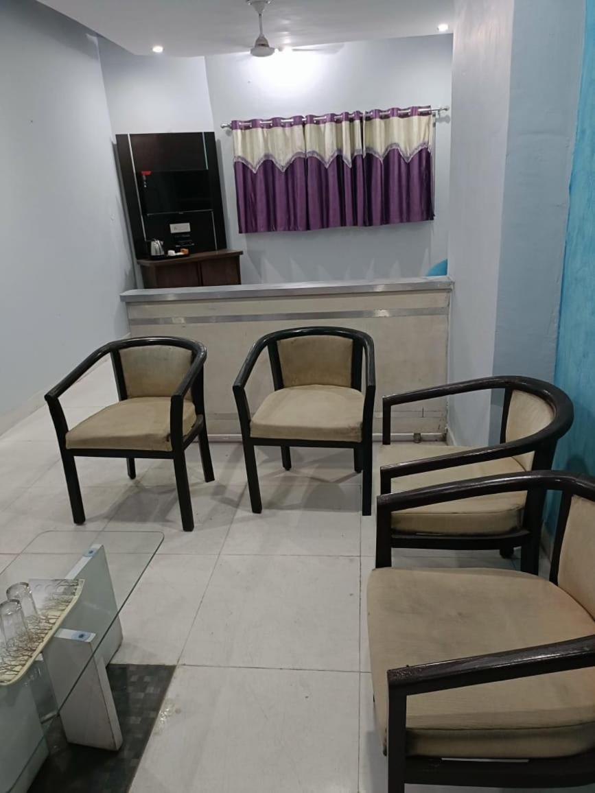 Hotel Krishna Residency Mahoba Exterior photo